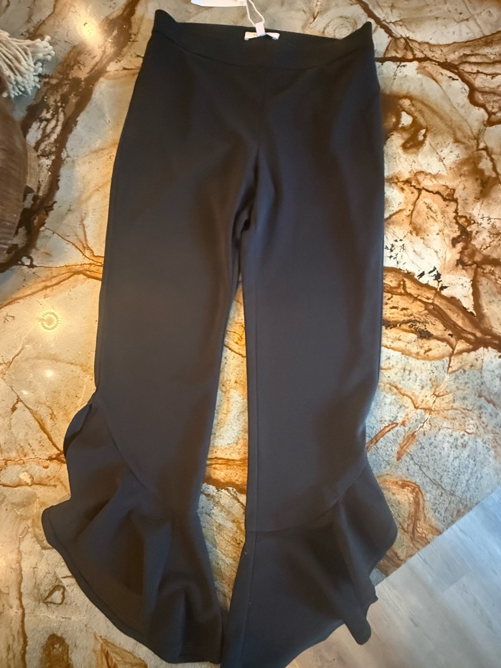 Lucy Paris Black Wide-Leg Flounce-Hem Pants